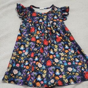 Alice in Wonderland dress Size XL (5T 6T)